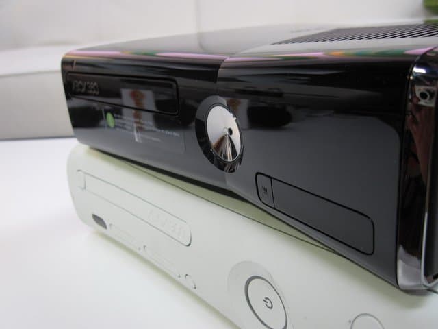 Xbox 360 Slim